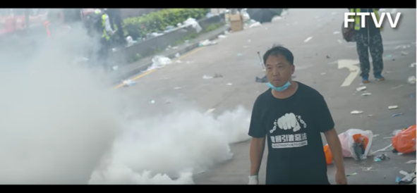 指揮官命令警員向示威者及胡志偉議員開槍