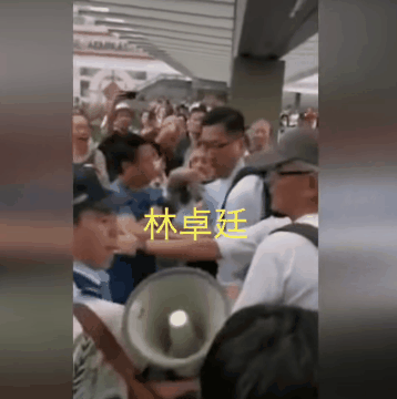 Pro-police gang attacked legislator but none was arrested