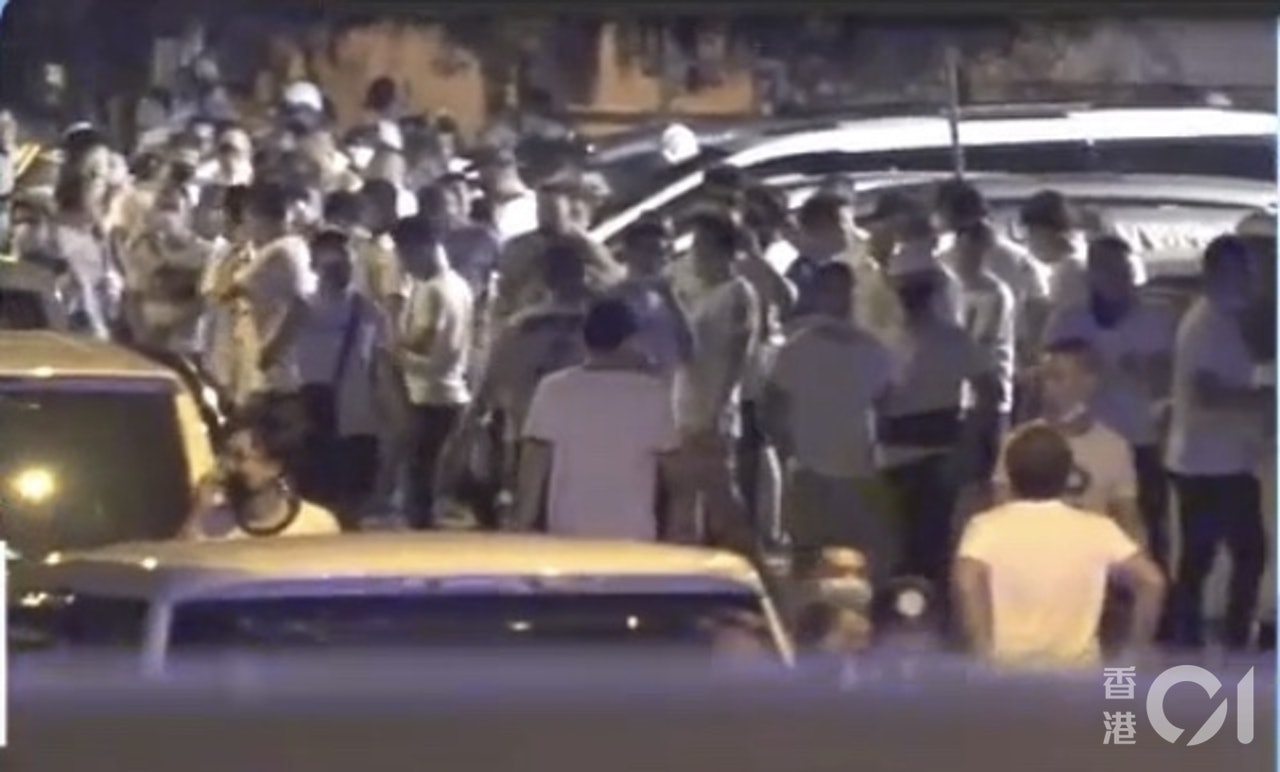 2019.07.21 晚上元朗黑社會圍毆途人 報警39分鐘未有警察到場