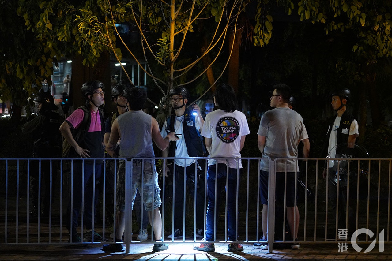 2019.07.21 晚上元朗黑社會圍毆途人 報警39分鐘未有警察到場