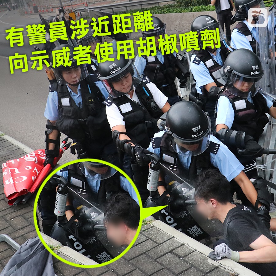 Police Pepper Spraying Unarmed Protesters at Point-blank Range at the eye