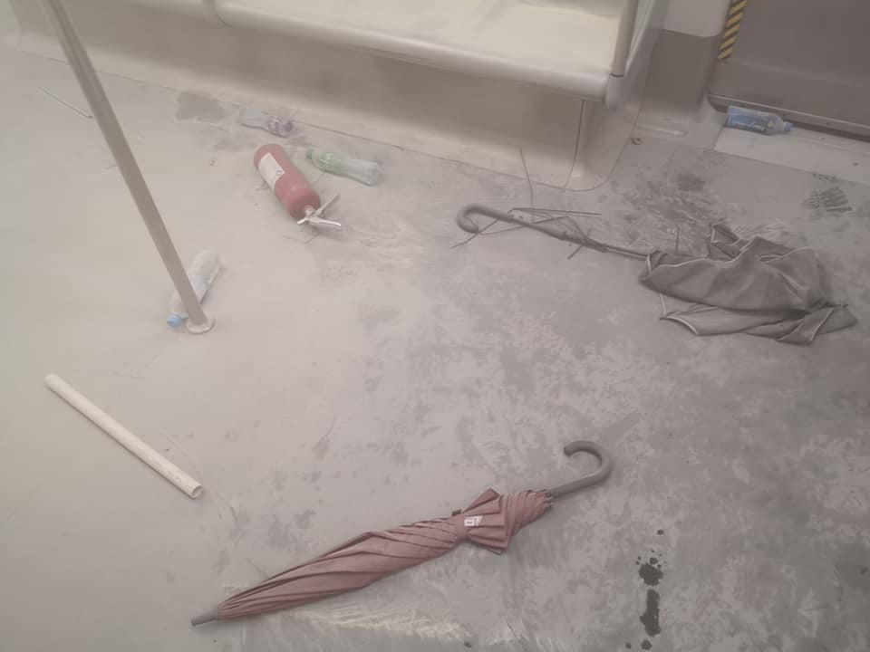 2019.08.31 速龍小隊闖進太子站用警棍毆打市民 阻止傷者接受治療