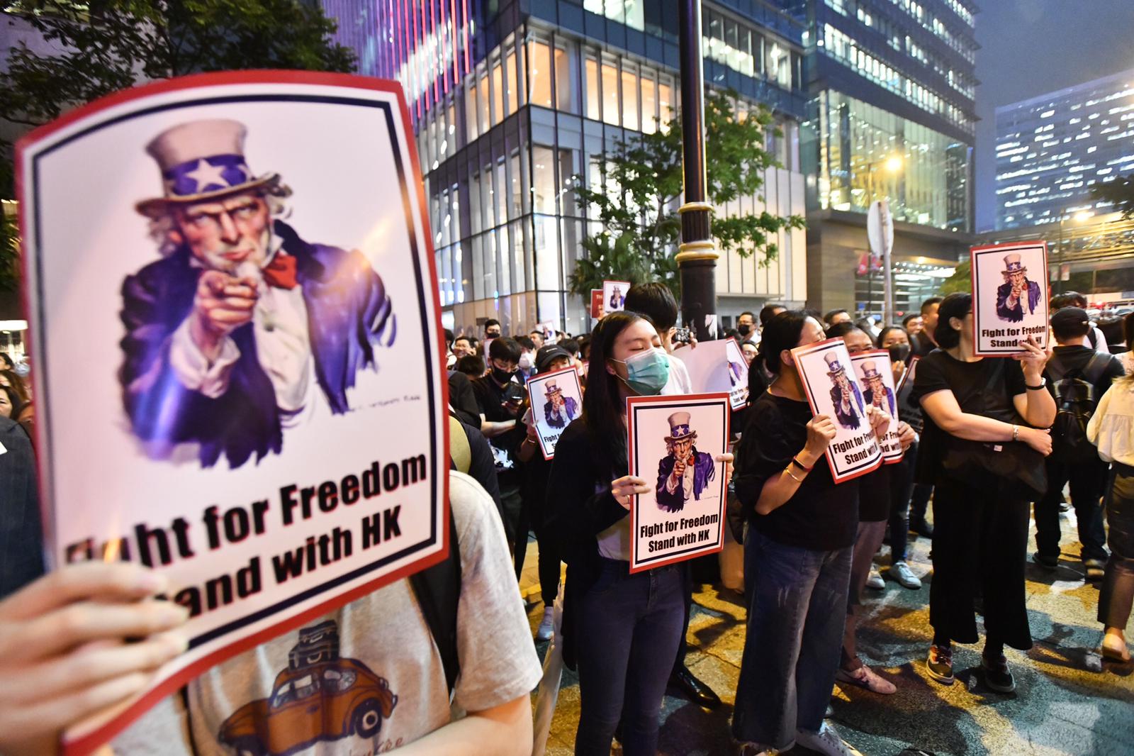 2019.10.14 十三萬人擠中環促美通過港人權法