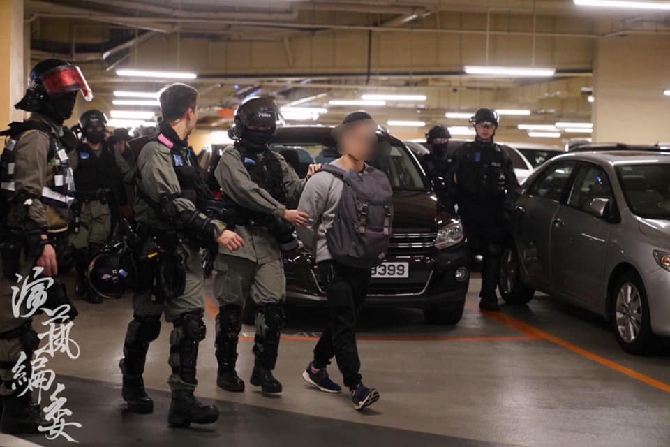 商場停車場截查市民 疑老屈遊盪拘捕