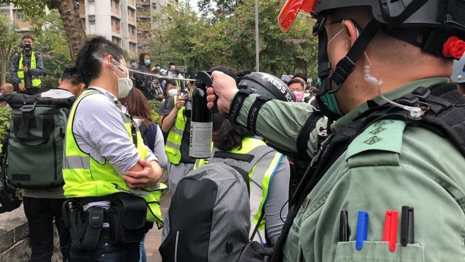 Riot Police Repeatedly Pepper Spray Journalists, District Councillors