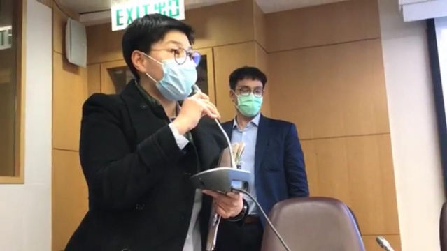 Police Officers Refuse to Show Warrant, Claiming Not Enforcing Police’s Rights and Upholding Dignity. Further Personally Attack District Council Members