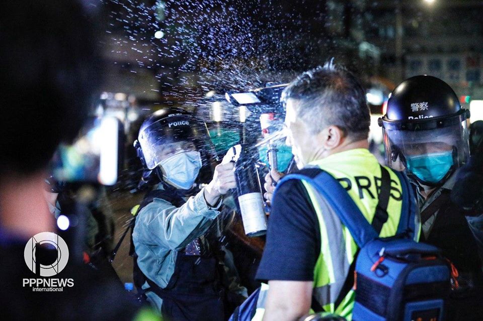 Riot Police described journalist from the Stand News as “cockroach” and intentionally pepper-sprayed him