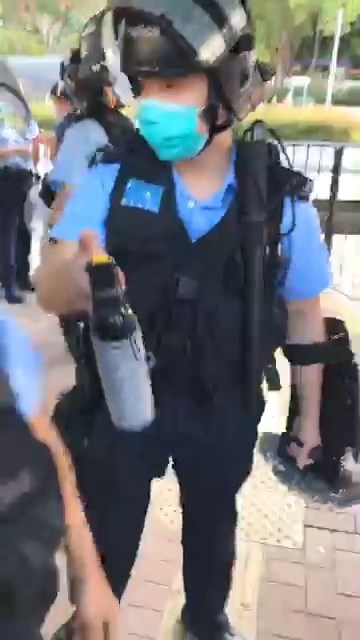 Blue ribbon fanatics who support Article 23 assaulting dissenting passers-by whose cell phones were thrown and damaged and yet no one was arrested