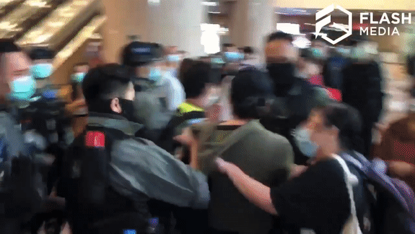 721 Silent Protest in Causeway Bay, Riot Police who used pepper spray and abused their power to close Times Square