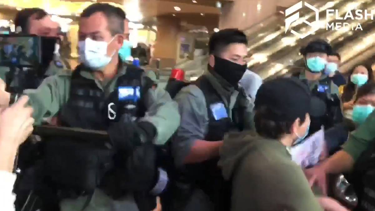 721 Silent Protest in Causeway Bay, Riot Police who used pepper spray and abused their power to close Times Square