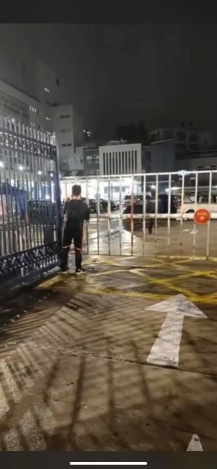 “Blue ribbon fanatics” was caught illegally hanging a banner to smear a District Councillor, attacked and fled to the police station